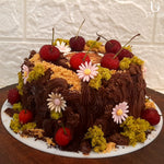 Load image into Gallery viewer, Cherry Chocolate Cake 1 Kg
