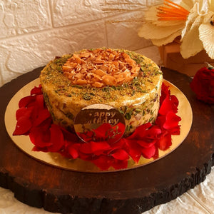 Pistachio Rose Nougatine