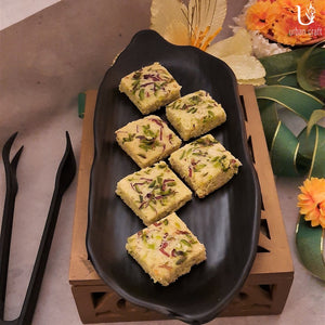 Pistachio Blondies 400Gms Bakery Assortments