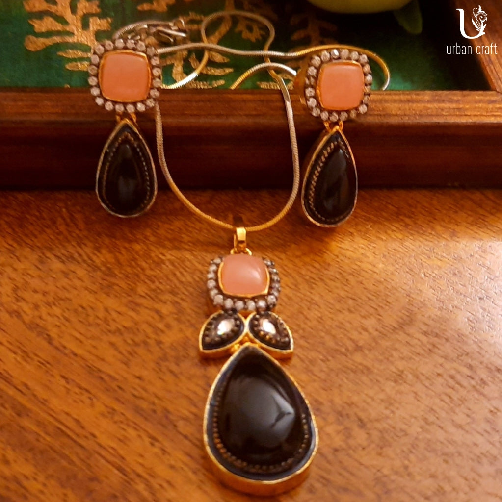 Pretty In Pink N Black Jewelry Sets