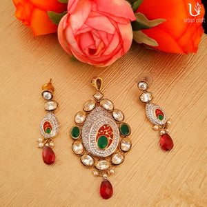 Red-Green Kundan Set Jewelry